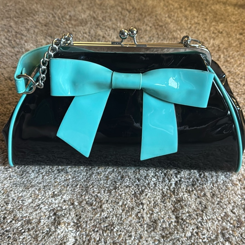 Pinup Couture Bow Handbag